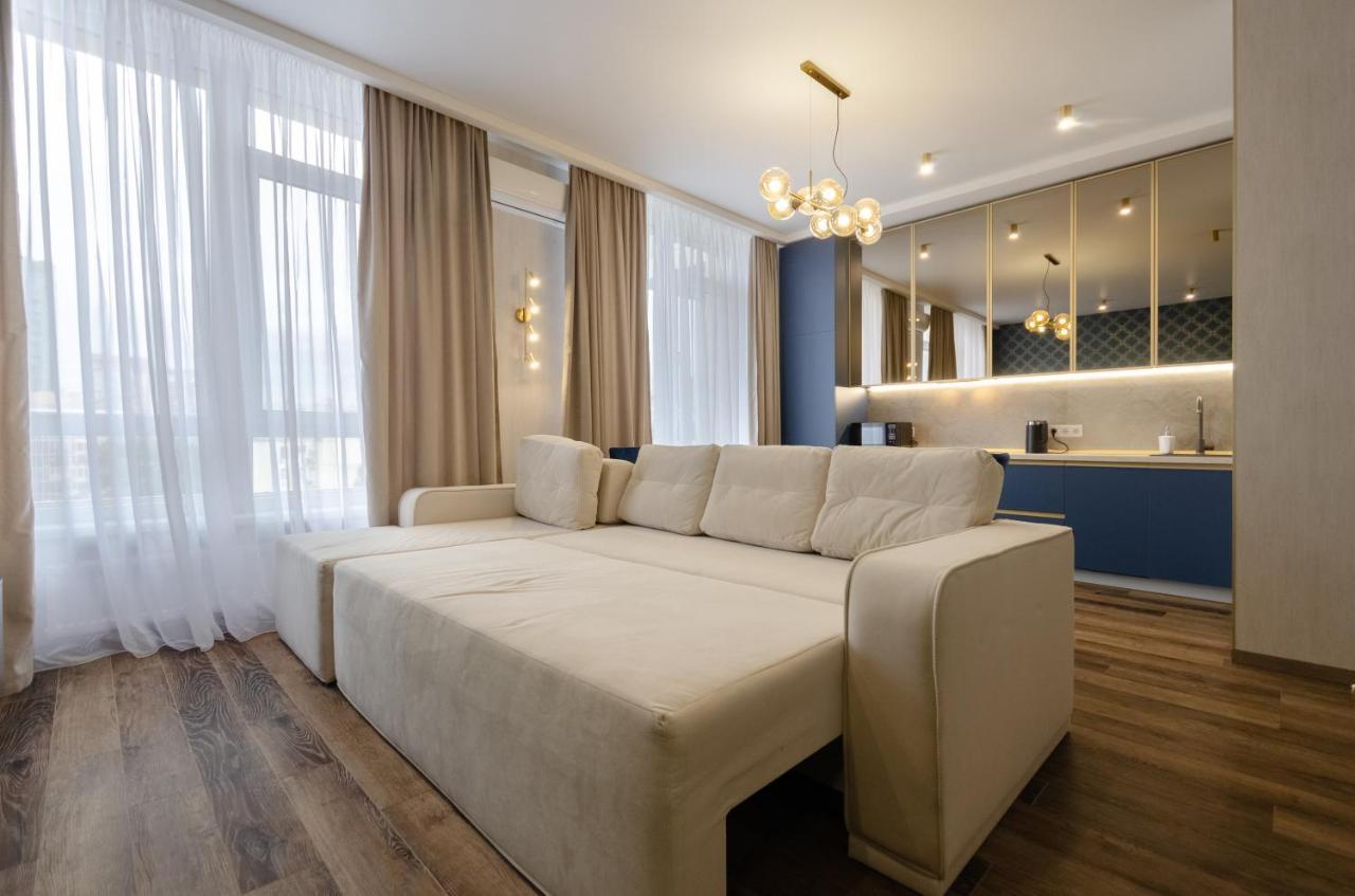 Petrovdom Ж38 In Luxury Apartments At 68 Zhylyanska Street,38 Perlyna キエフ エクステリア 写真