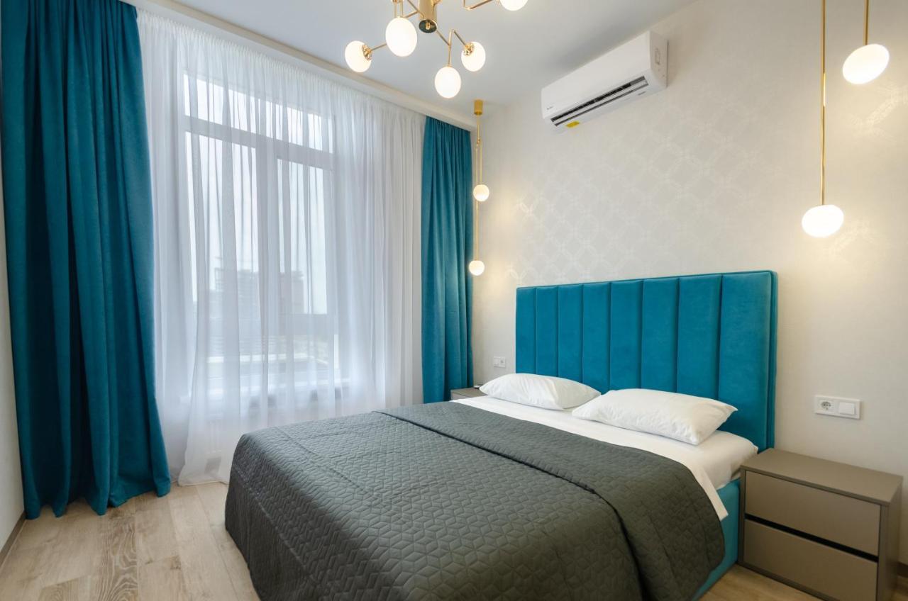 Petrovdom Ж38 In Luxury Apartments At 68 Zhylyanska Street,38 Perlyna キエフ エクステリア 写真