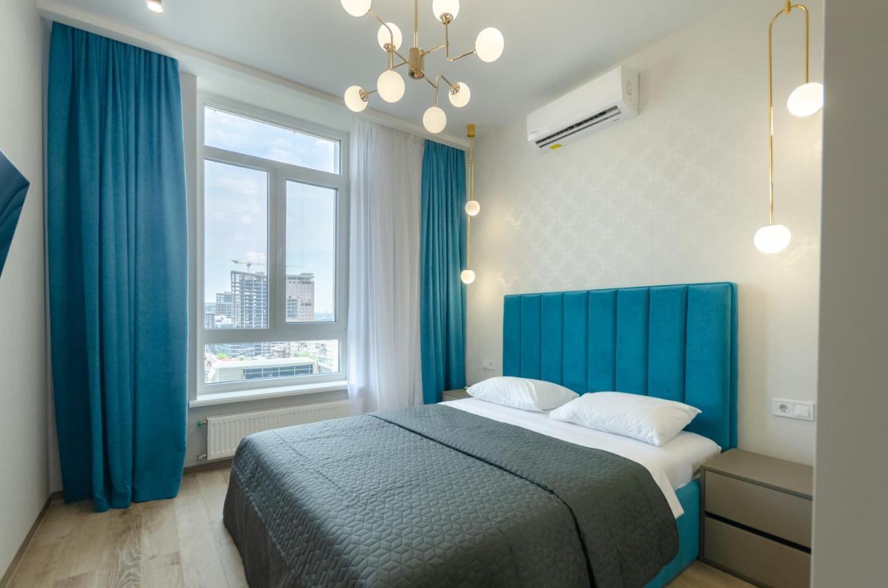 Petrovdom Ж38 In Luxury Apartments At 68 Zhylyanska Street,38 Perlyna キエフ エクステリア 写真
