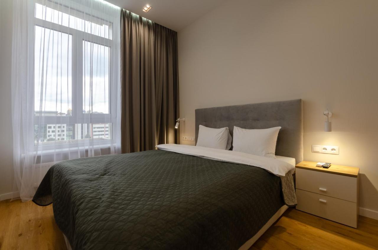 Petrovdom Ж38 In Luxury Apartments At 68 Zhylyanska Street,38 Perlyna キエフ エクステリア 写真