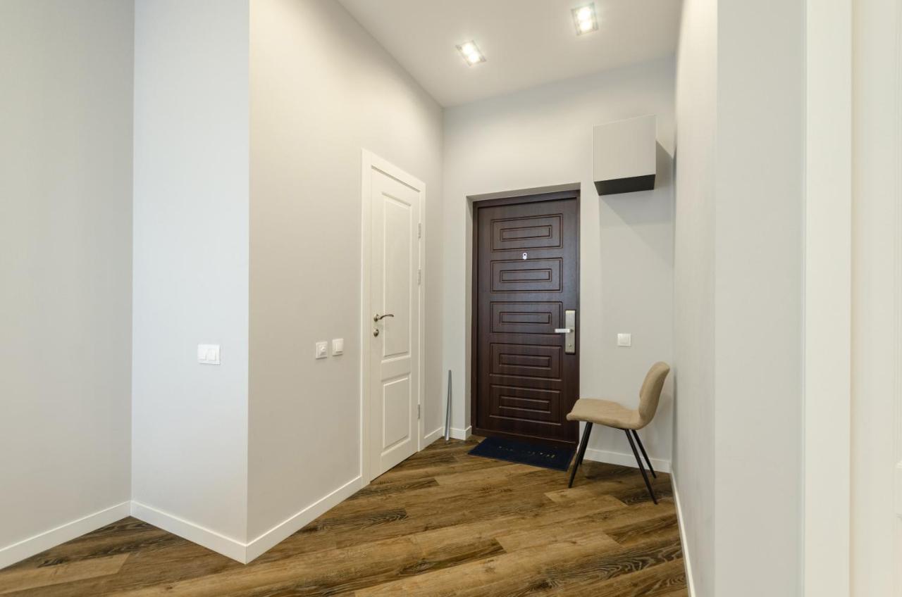 Petrovdom Ж38 In Luxury Apartments At 68 Zhylyanska Street,38 Perlyna キエフ エクステリア 写真