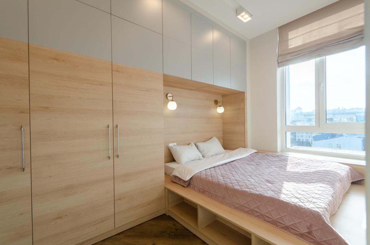 Petrovdom Ж38 In Luxury Apartments At 68 Zhylyanska Street,38 Perlyna キエフ エクステリア 写真
